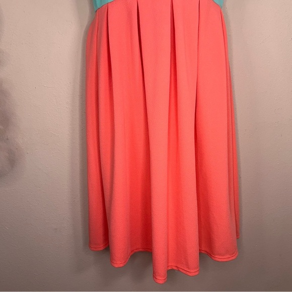 NEW Small LuLaRoe Amelia Dress Neon Coral Mint Green Short Sleeve Stretch Aline - Picture 16 of 16